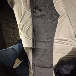 NEW NEVER WORN MICHAEL KORS PANTS !!