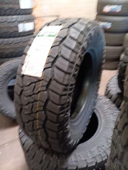 New Set of tires 265 70 17 KUMHO RT