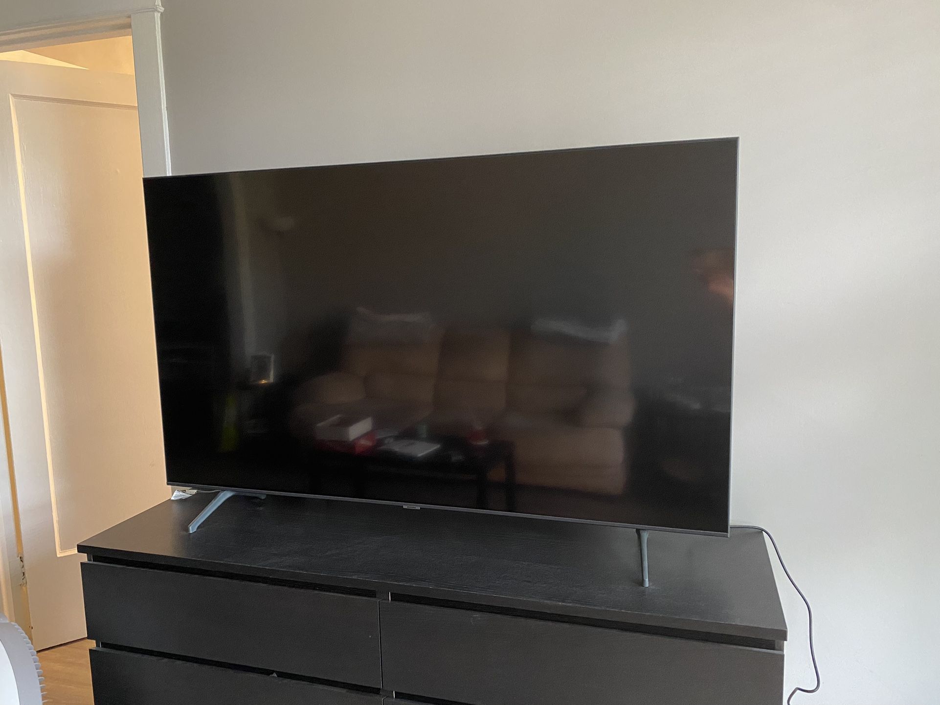 Samsung 65” Smart TV