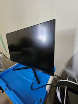 Ps5 with controller and cooling fan & 32in samsung monitor