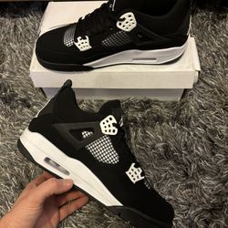 White Thunder Jordan 4s Size 11 Men’s Sneakers