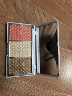 PUR bronze and brighten pallete