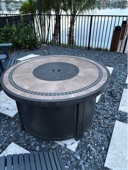 Beautiful round fire pi