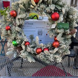 Christmas Wreath Battery Operated With Timer