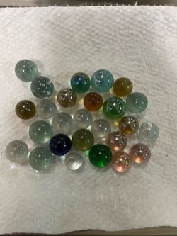 (26) All Clear Marbles