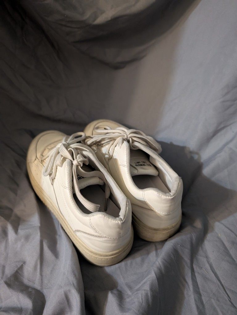 Women's Sneakers