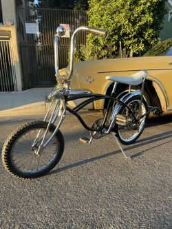 90's Schwinn Stingray Bike for Sale in Los Angeles, CA - OfferUp