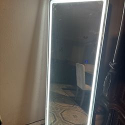 Full SIZE VANITY MIRROR