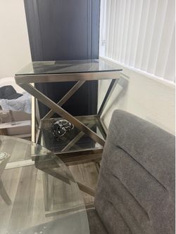 Dining  set  good condition