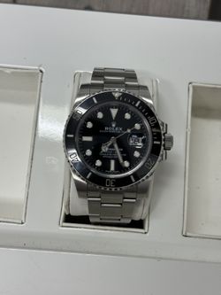 Rolex Submariner + Date