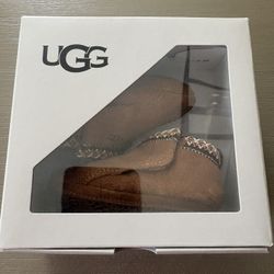 UGG Baby Slip Ons Size 2/3