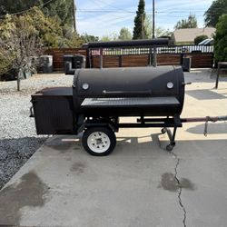 Smoker On Trailer