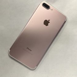 iphone 7 plus 32 gb | Unlocked | store warranty| comes with cable & charger 
