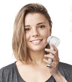 True Glow Sonic Facial Brush Kit By Conair