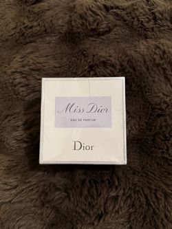 Perfumes for Women & Men 🌸 | Great Price