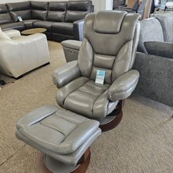 Leather swivel chair with ottoman - Faringdon 