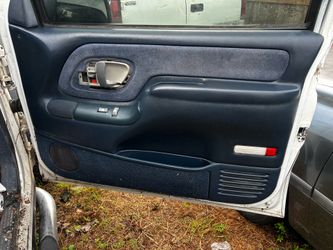 Passenger side door panel Chevy/ GMC 95-99