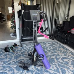 Stationary Bike Whit Extras 