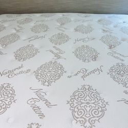 King Size Mattress And King Size Box Springs 