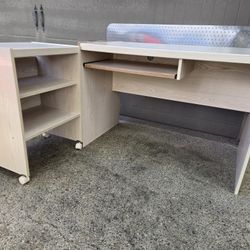 Free Youth Desk
