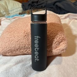 freebeat Glass Water Bottle, NWT