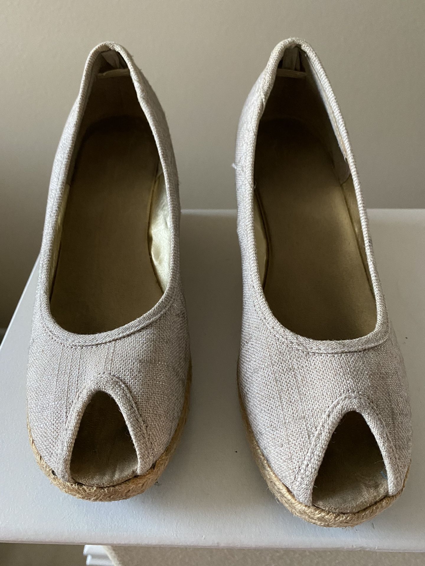 Linen Wedge Espadrilles