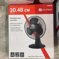 Utilitech 12-in 3-Speed Indoor Black Desk Fan