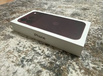 iPhone 18 pro max burgundy