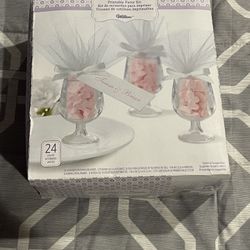 Wilton Printable Favor Kit –2.75” Brandy Snifters 22 Gift Favor Containers