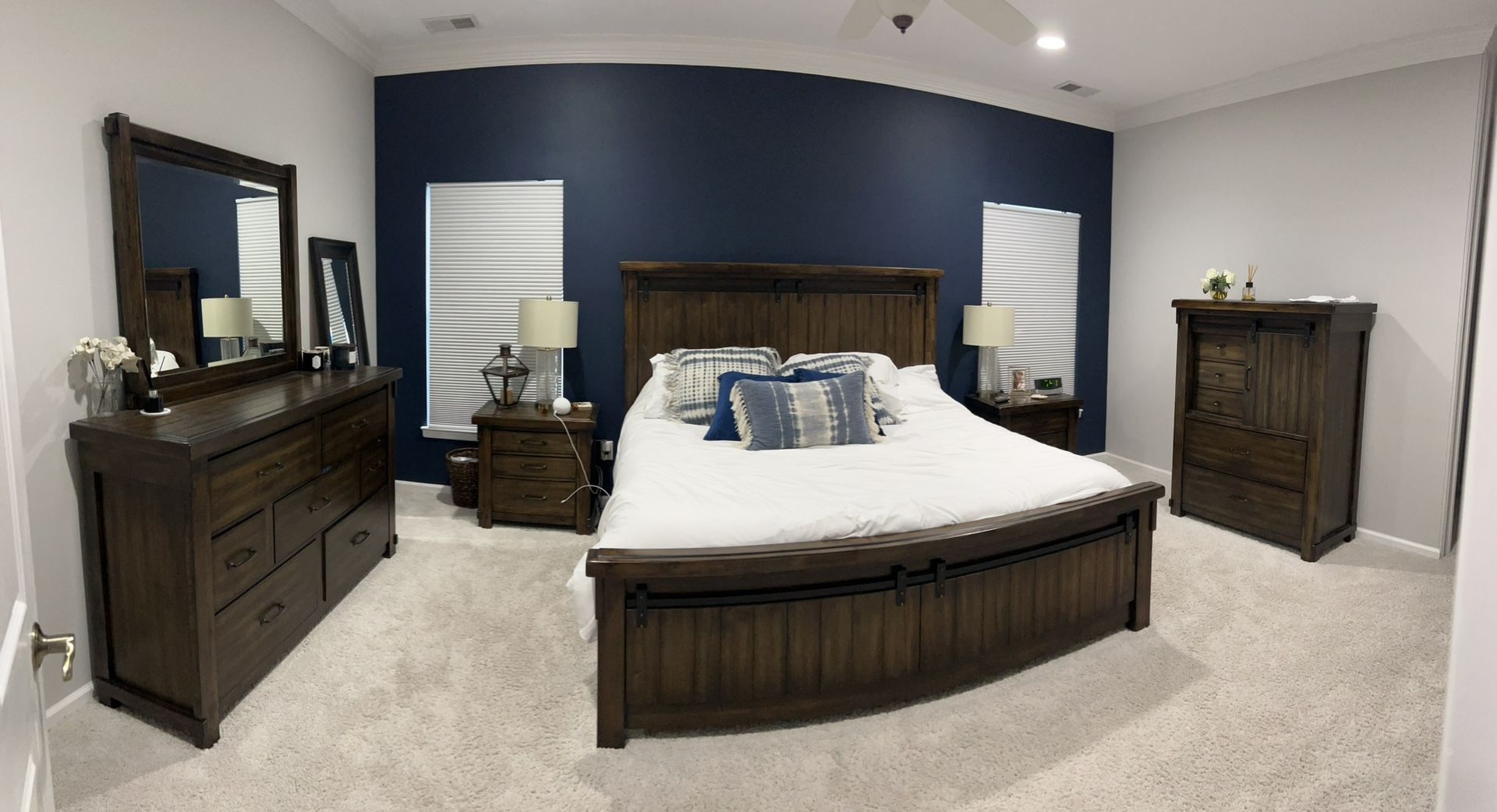 Beautiful 5-Piece Solid Wood Barn Bedroom Set – USB + Outlet Nightstands