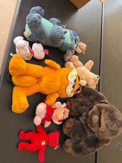 Plush lot