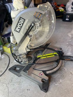 Ryobi 10” Compound Miter Saw TS1346