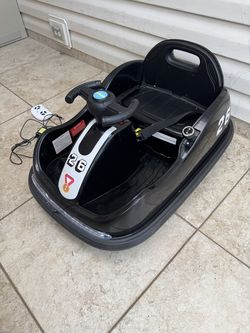 12 volt Kidzone Kids Toy Electric Ride On Bumper Car Vehicle w/ Remote Control in GREAT Condition!