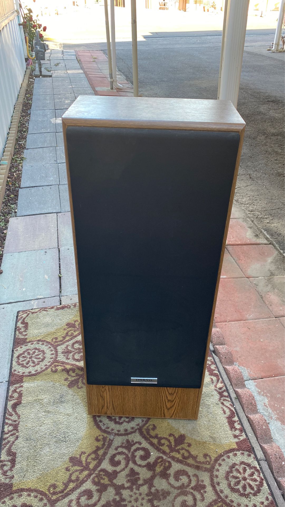 2 ONKYO Speaker