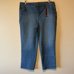 Gloria Vanderbilt Womens Blue Amanda Tapered Leg Jeans, Size 18W Short NWT