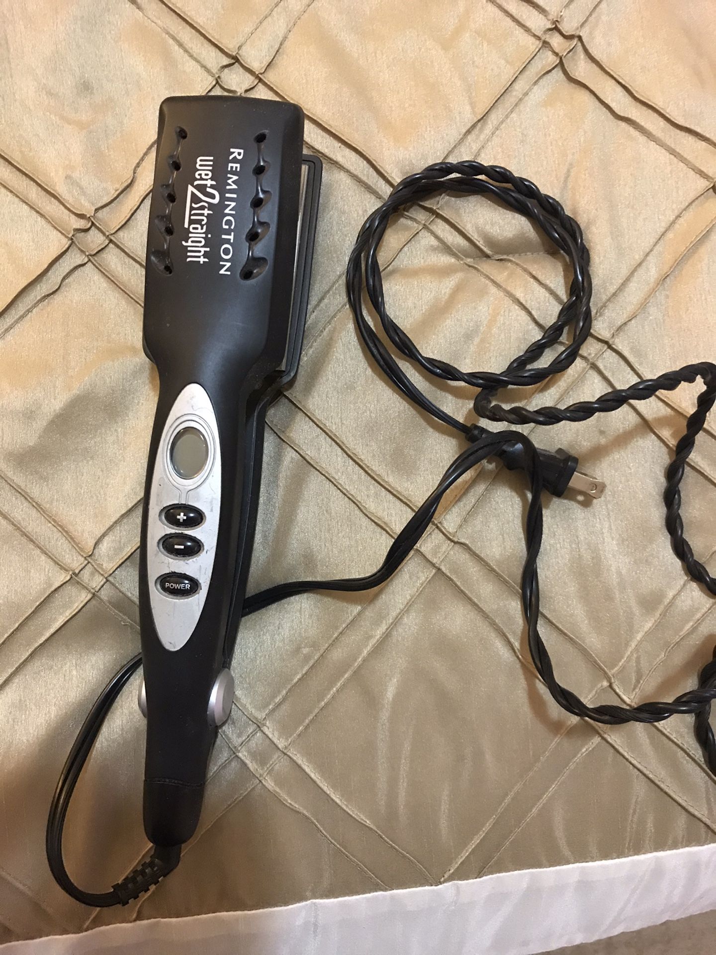 Remington hair straightener