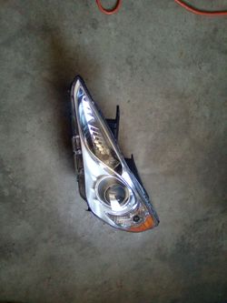 2011 /2014 Hyundai Santa  after market headlight