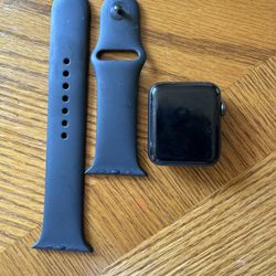 Apple Watch Series 3 42mm cell capable