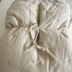 Pottery Barn Cloud Linen Flax Quilt, King-size