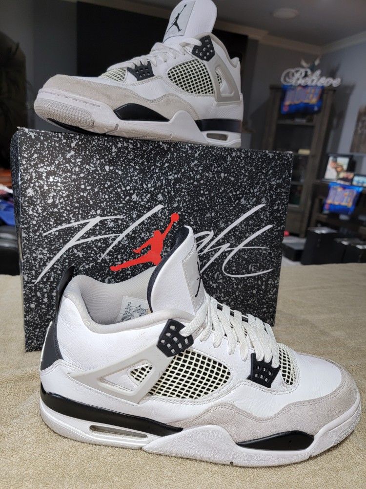 Jordan 4 Retro “Military Black” – Size Mens 13 🔥