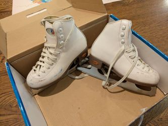 Riedell Ice Skates Sz 1