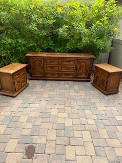 Vintage 1970s Thomasville Nightstands & Dresser Set (Mediterranean Style)