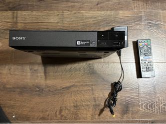 SONY  BDP-S3700