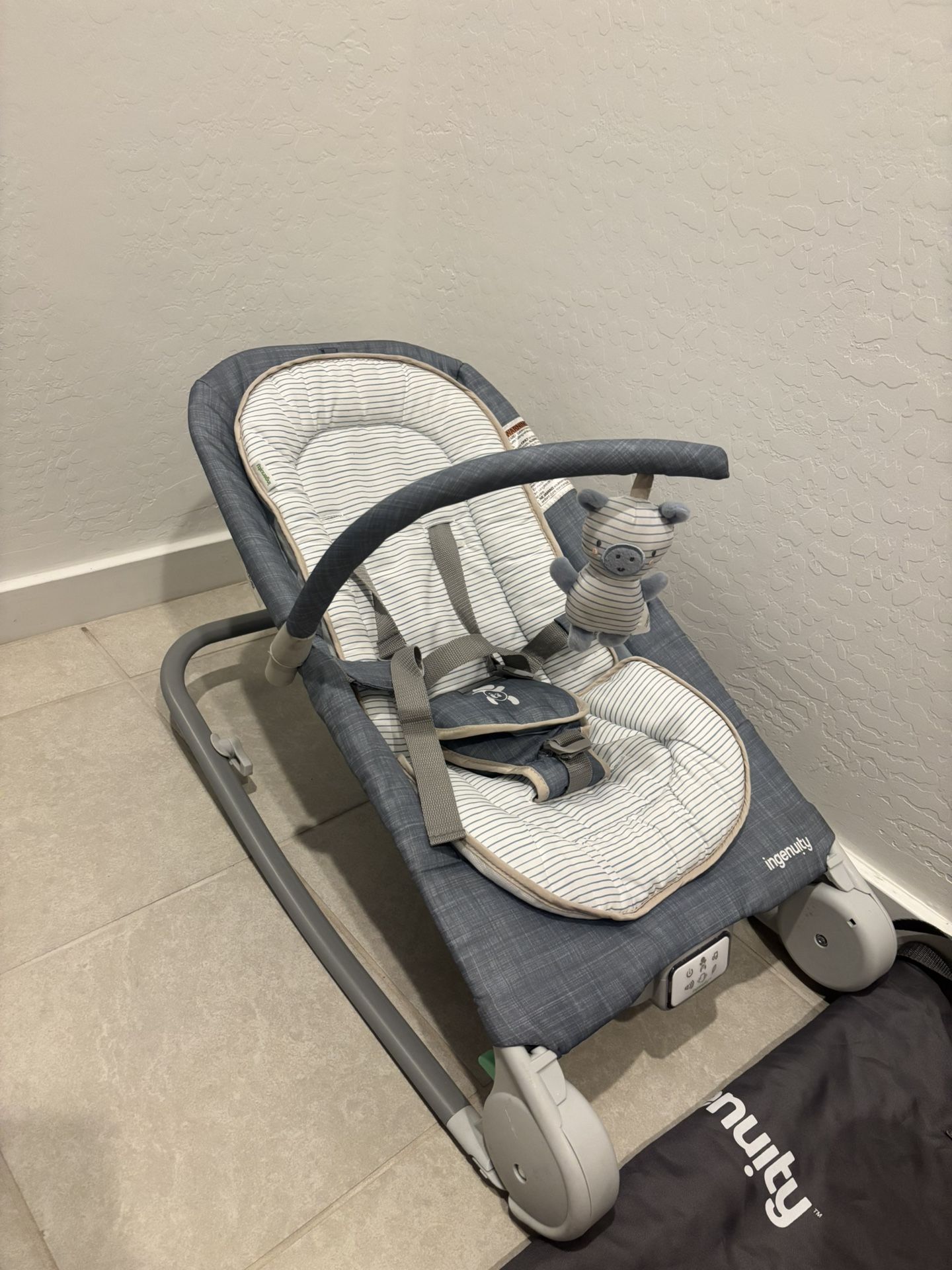 Ingenuity Belly Rock To Bounce Massage Baby Seat 