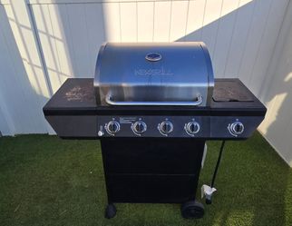 Nexgrill 4-burner propane gas grill