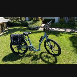 Pedego Boomerang Plus 48V  Electric/Pedal Assist with Mag wheels 