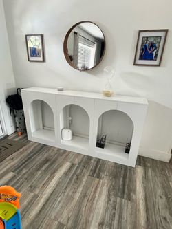 Console Table Like new