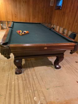 Gandy pool table 8ft