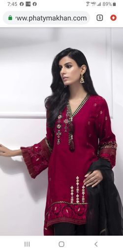 Pakistani / Indian Shalwar Kameez