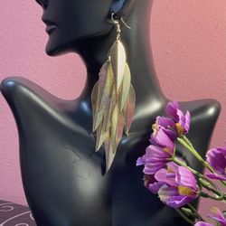 Gold Leaf Dangle Earrings 
